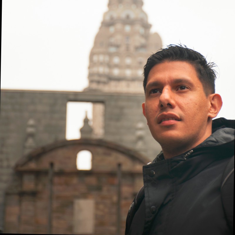 Héctor Fernández | AWS Community Builder